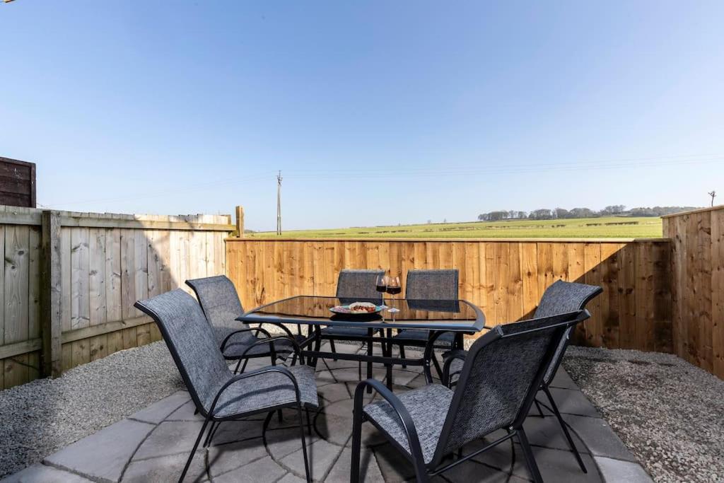 Auckland View - A Comfy & Spacious 4Bed With Views Coundon Esterno foto